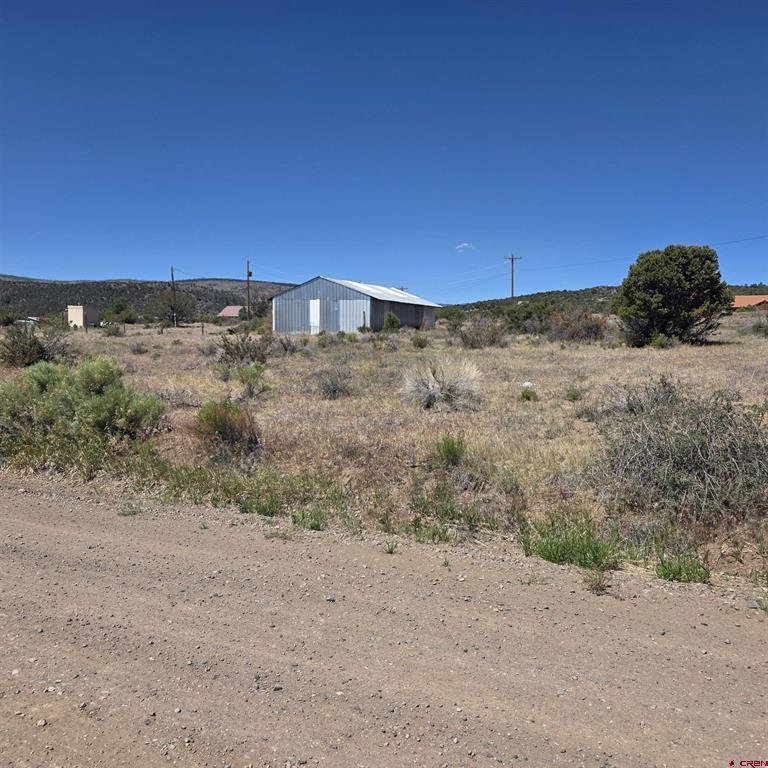 121 Neal Road Property Photo 4