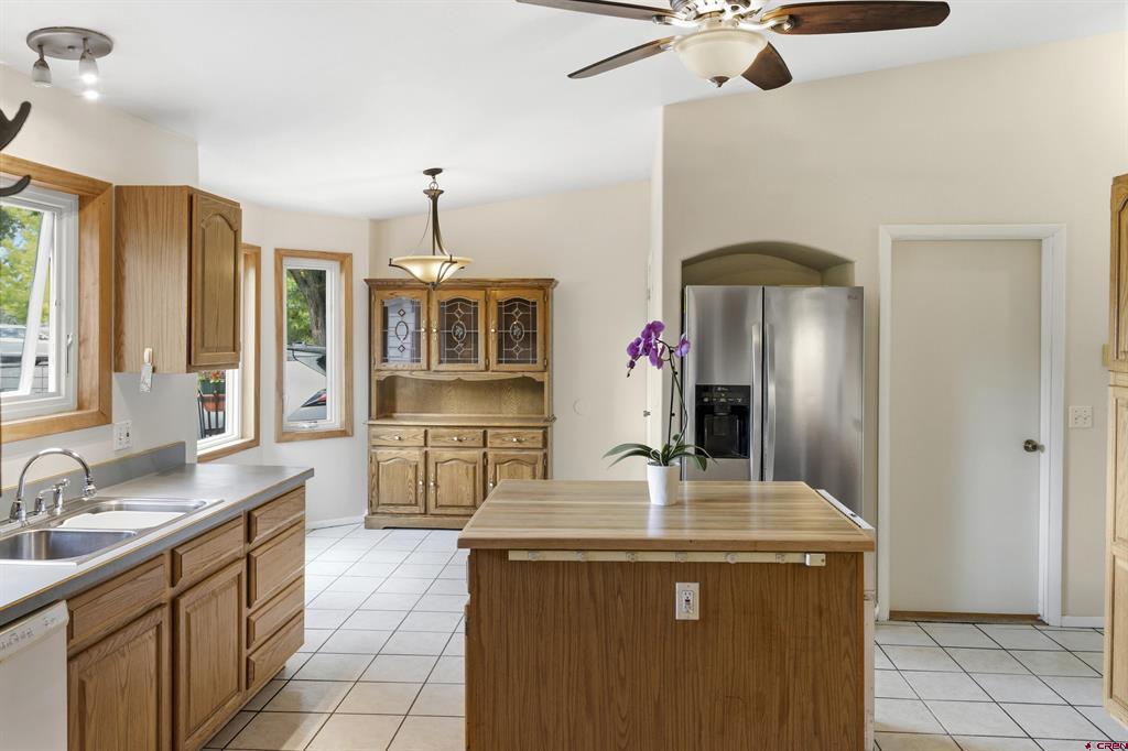 17018 Shavano Valley Road Property Photo 8