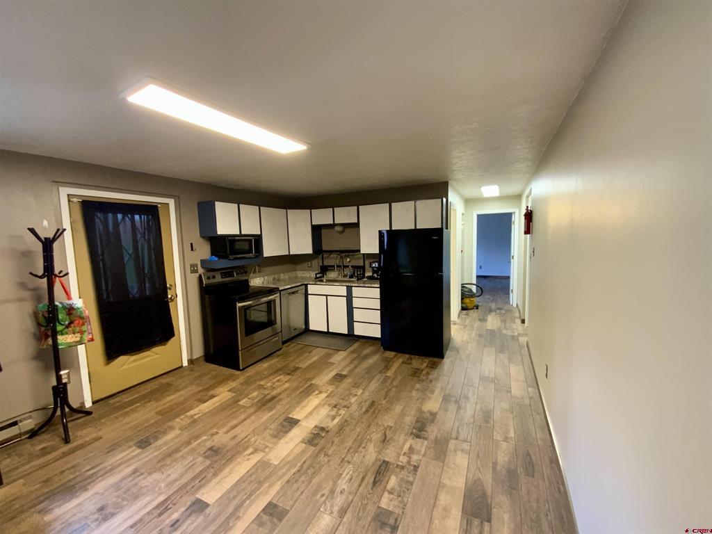 718 N Pine Street Property Photo 25