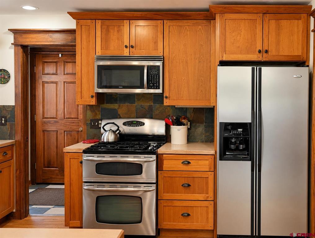 333 S County Rd 1 E Property Photo 14