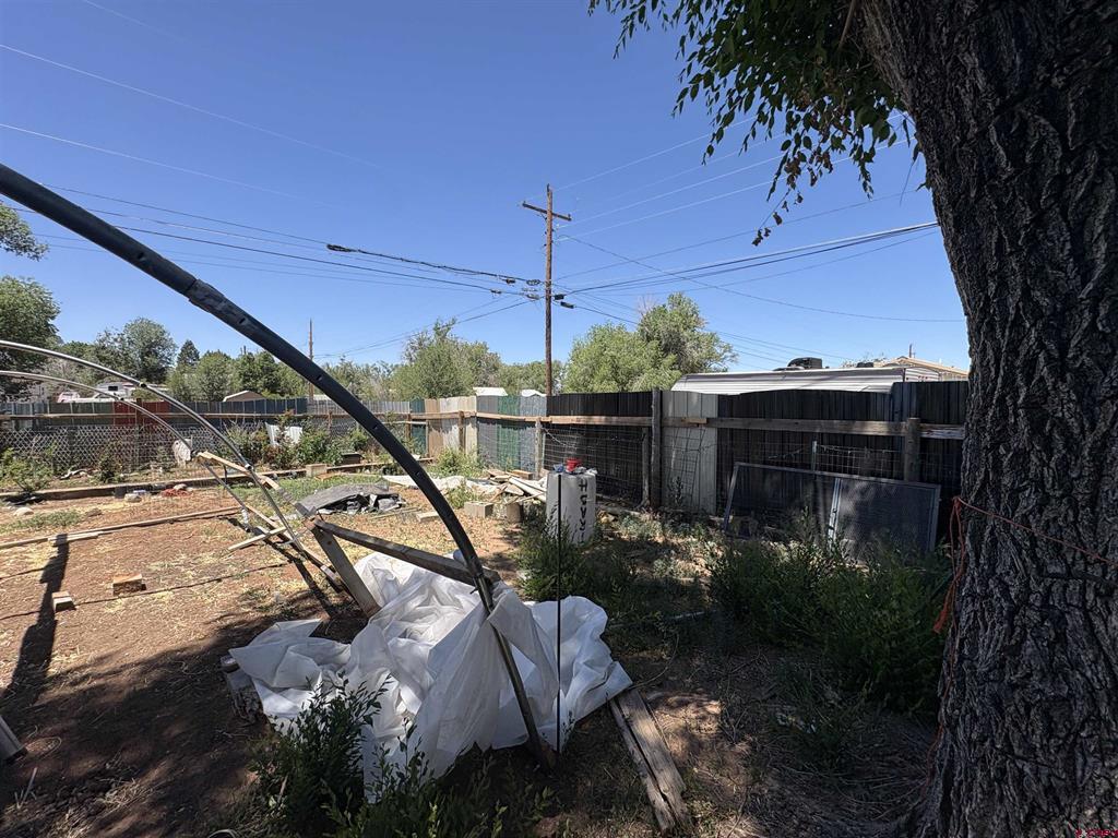 1204 Montelores Avenue Property Photo 6