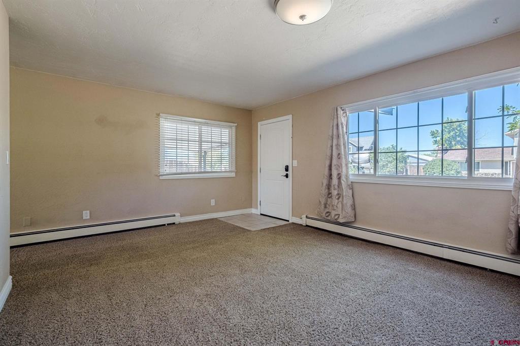 428 1/2 Doris Road Property Photo 4