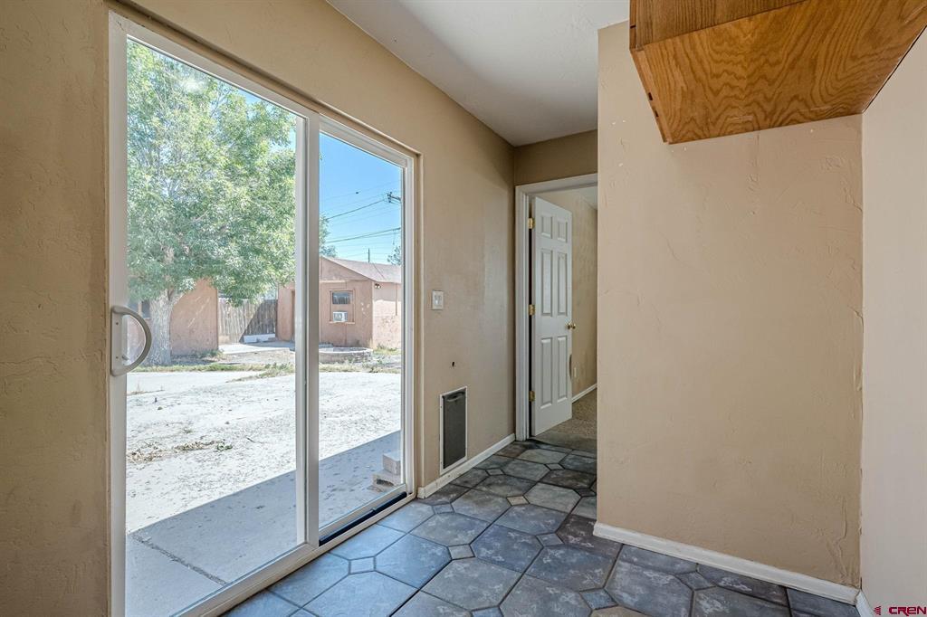 428 1/2 Doris Road Property Photo 23