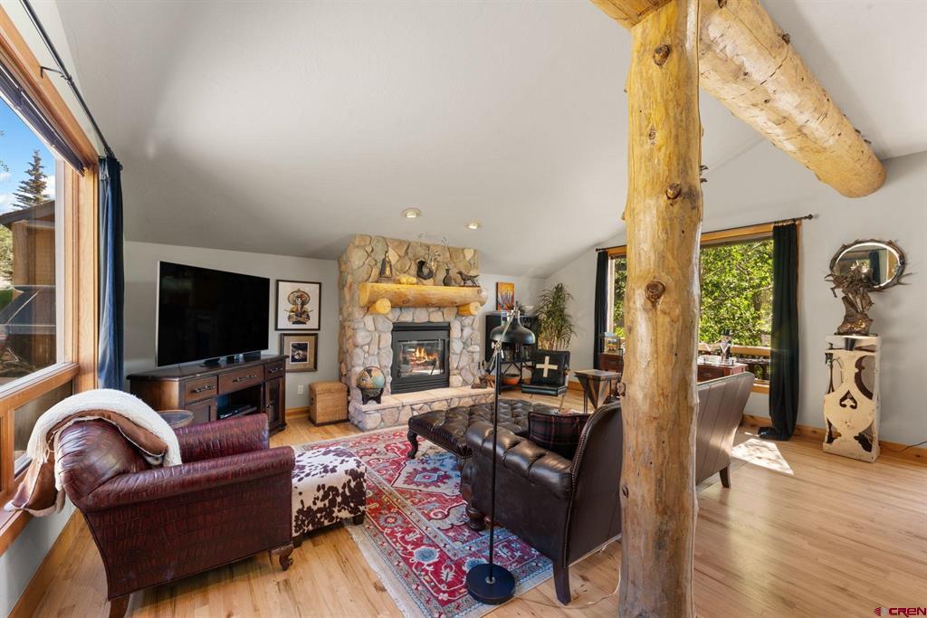 109 Snowmass Road Property Photo 4