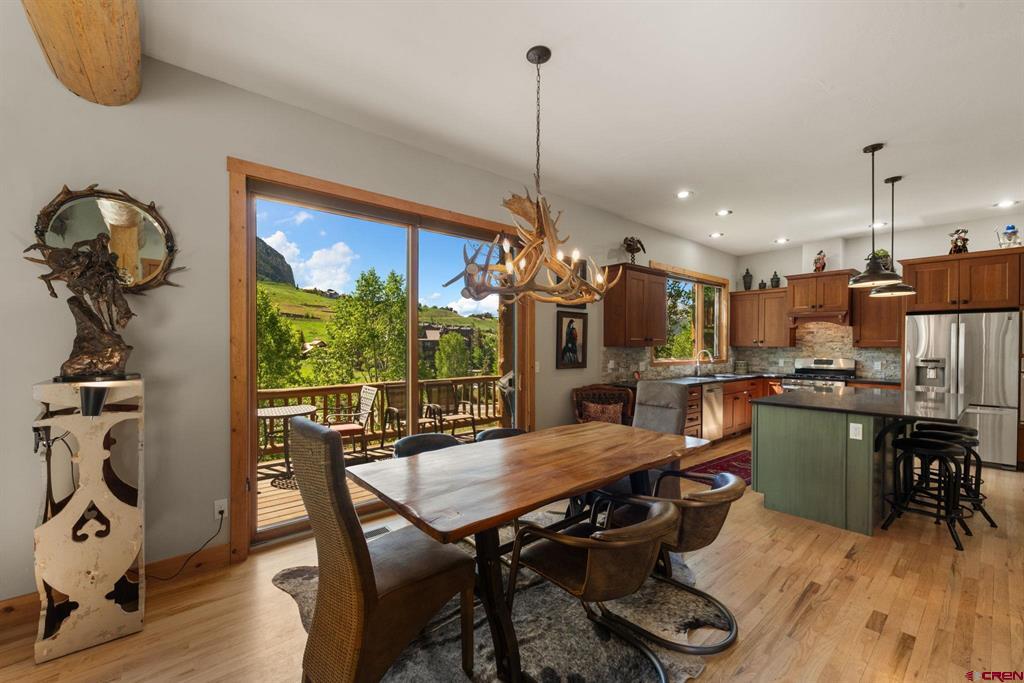 109 Snowmass Road Property Photo 9