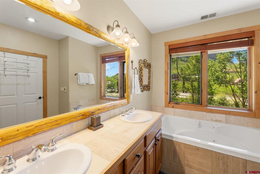 109 Snowmass Road Property Photo 30