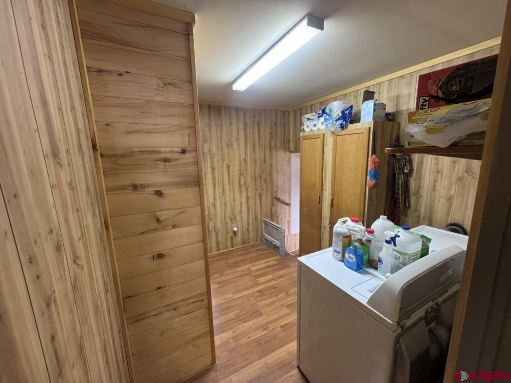 42 Front Street Property Photo 8