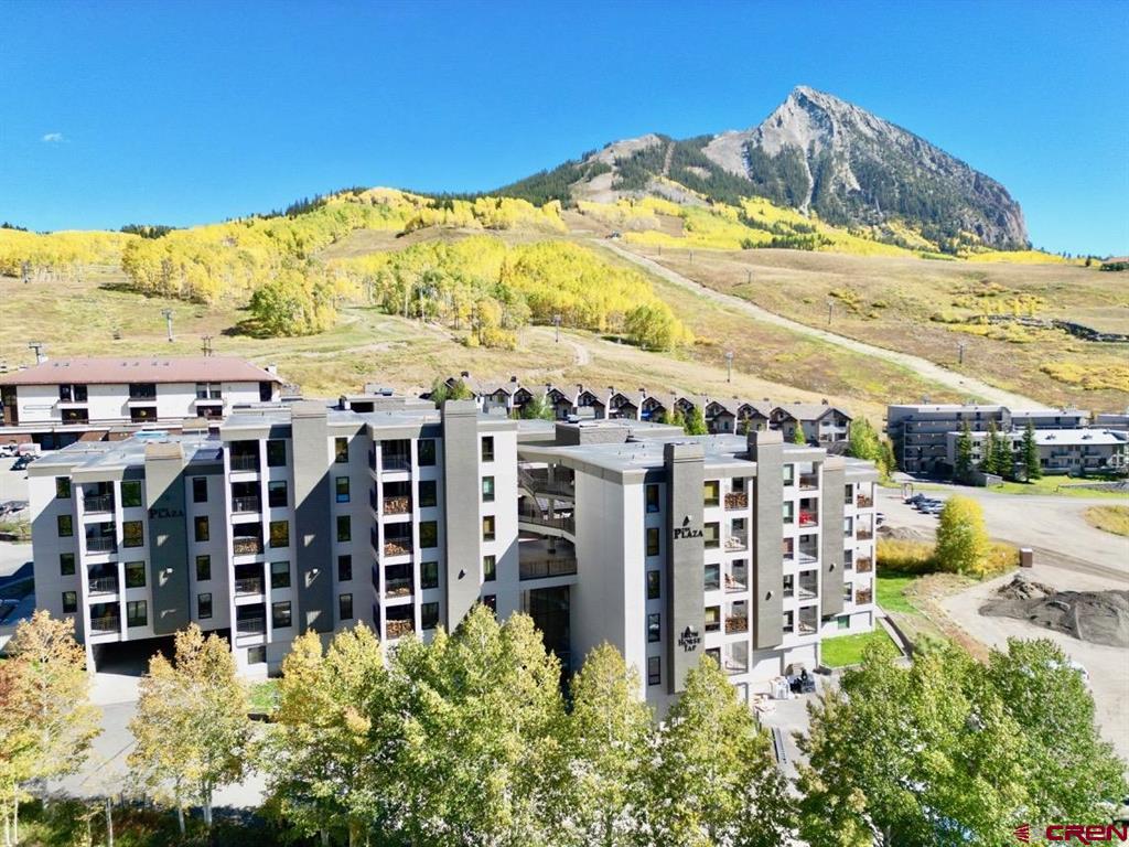 11 Snowmass Road Property Photo 5