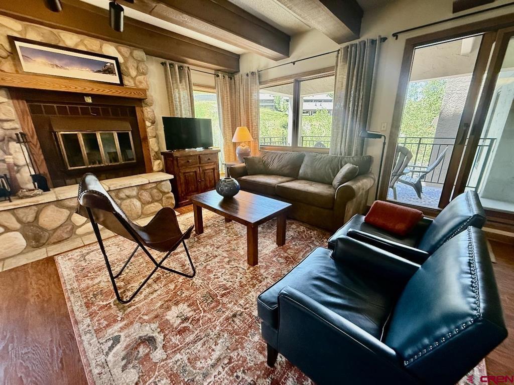 11 Snowmass Road Property Photo 7