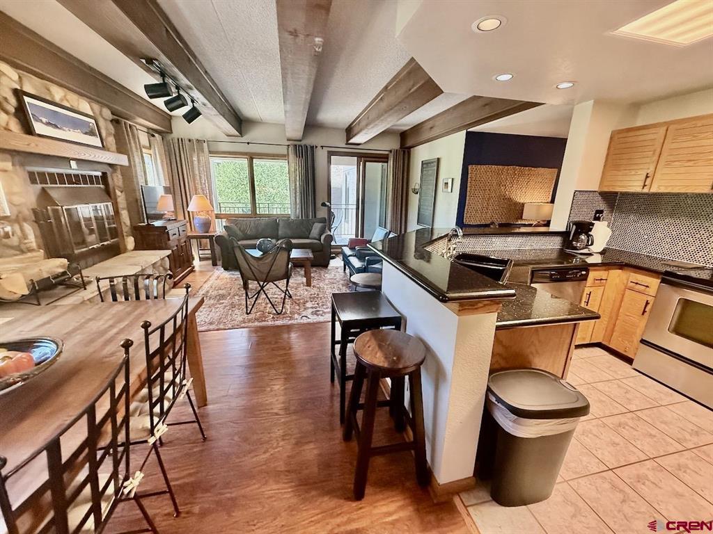11 Snowmass Road Property Photo 11