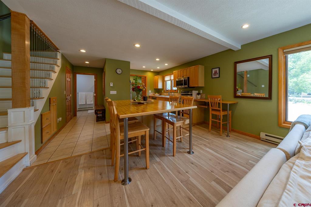 730 Belleview Avenue Property Photo 2