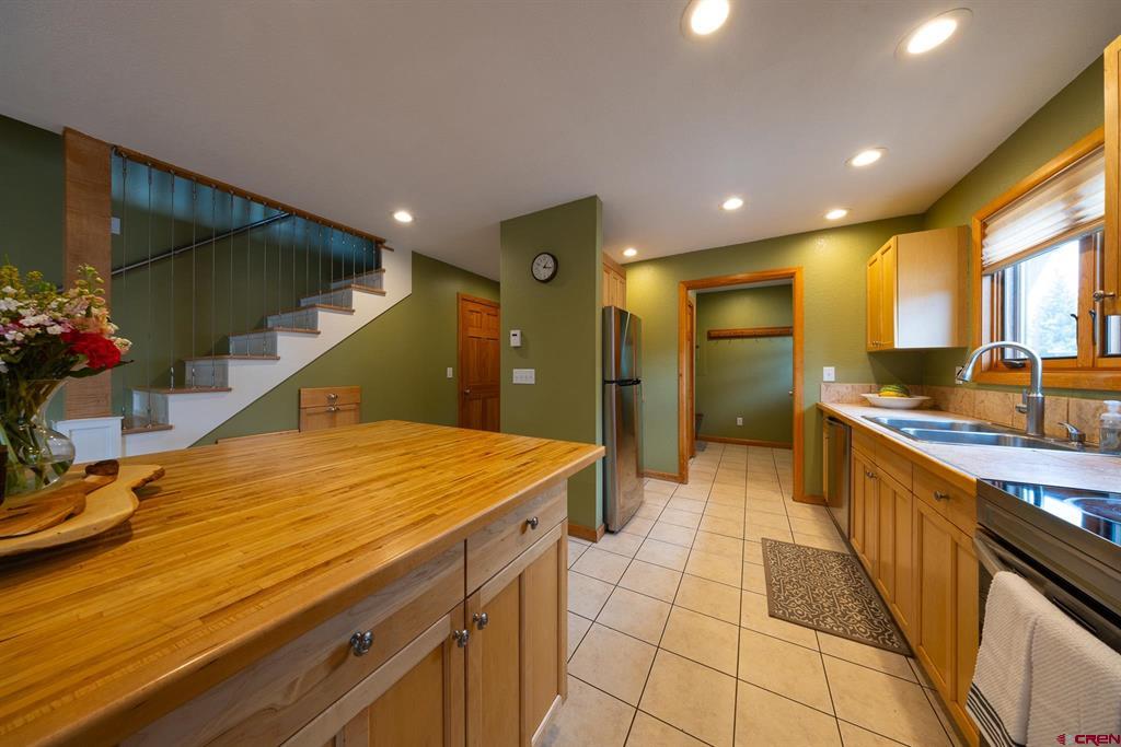 730 Belleview Avenue Property Photo 13