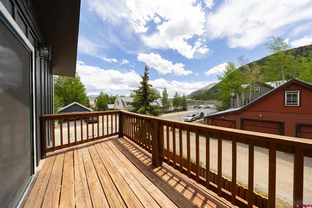 730 Belleview Avenue Property Photo 30