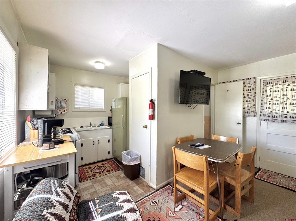 34044 State Highway 17 Property Photo 32