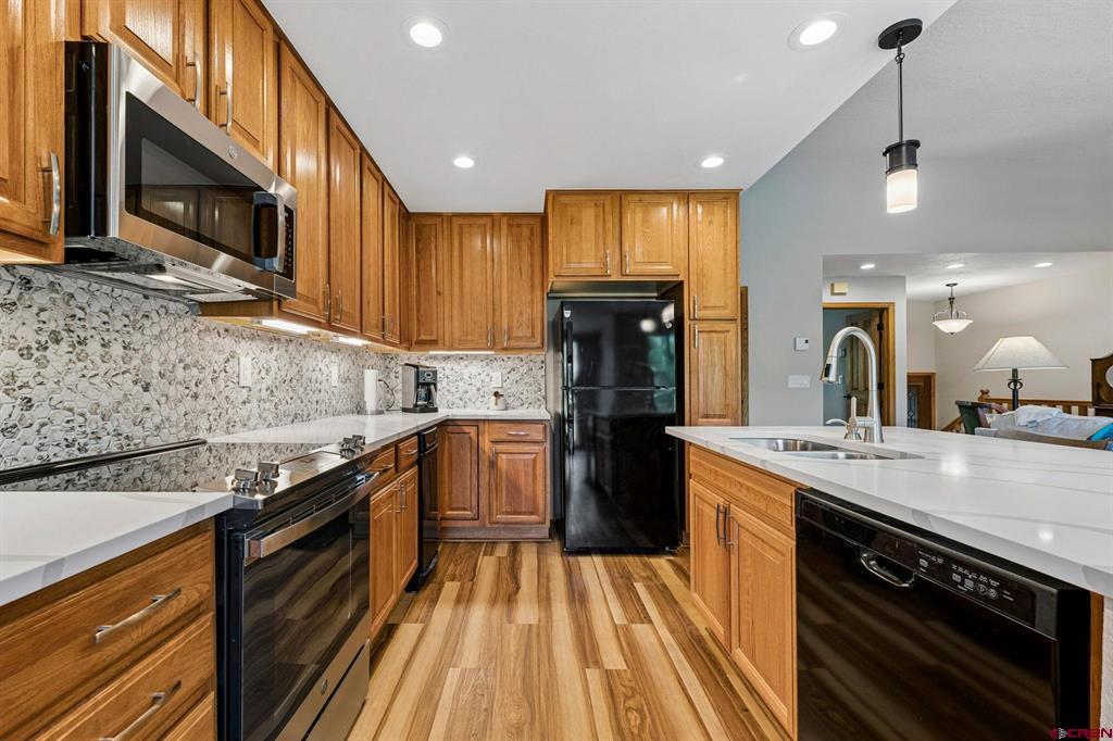 325 Pine Ridge Loop Property Photo 9