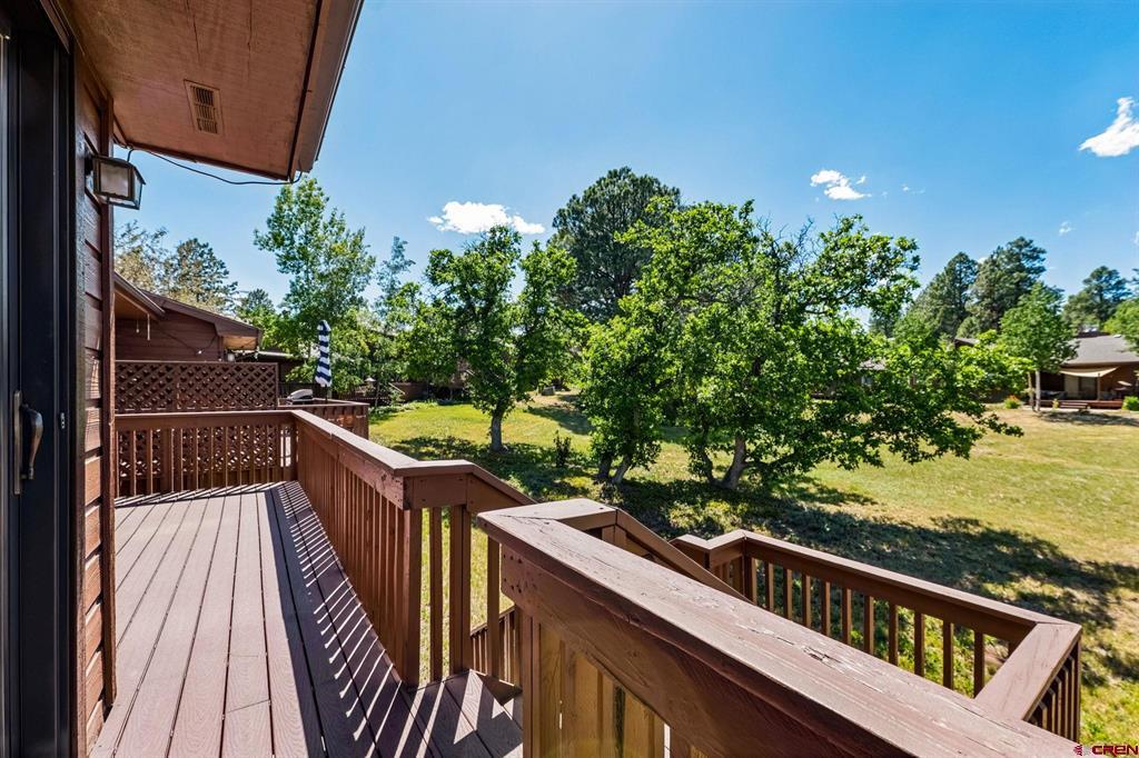 325 Pine Ridge Loop Property Photo 36