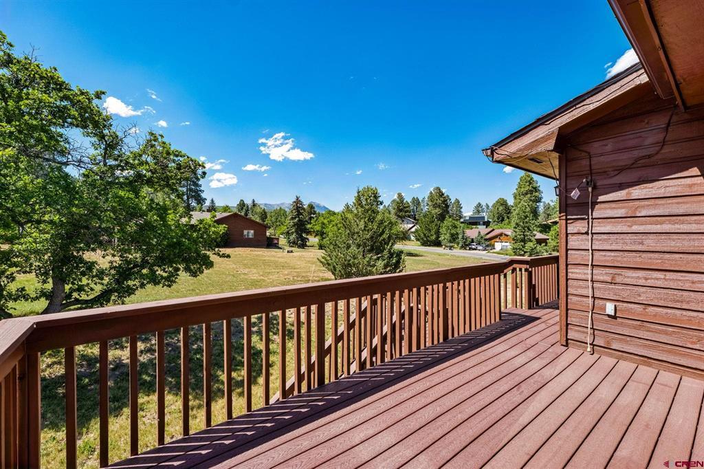 325 Pine Ridge Loop Property Photo 37