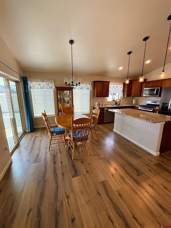 1526 Hickory Drive Property Photo 8