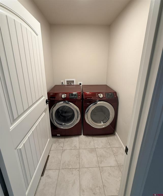 1526 Hickory Drive Property Photo 16