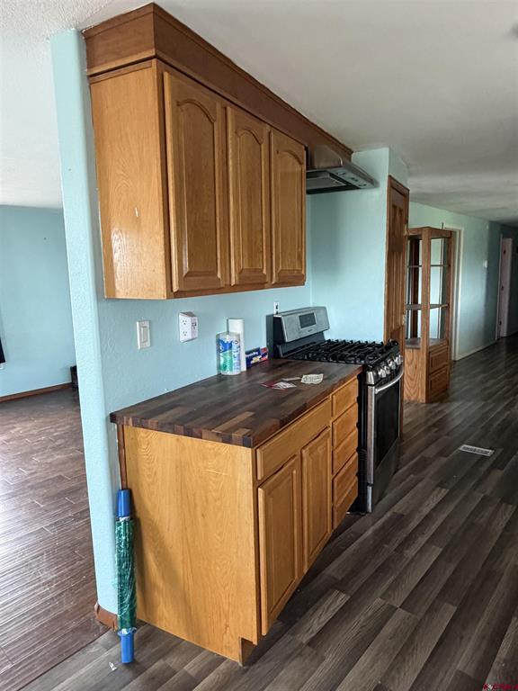 6937 W County Rd 9 N Property Photo 8