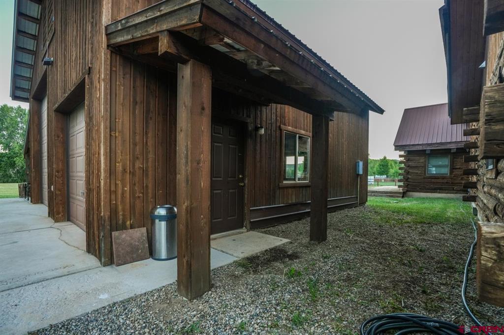 100 Meadow Lark Trail Property Photo 9