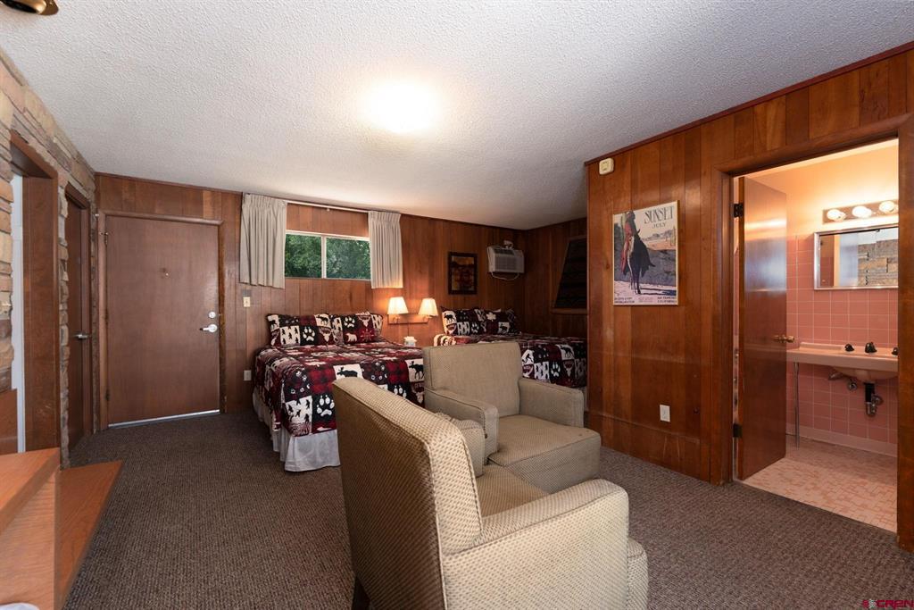 1624 E Main Street Property Photo 22