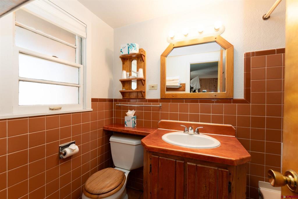 1624 E Main Street Property Photo 27