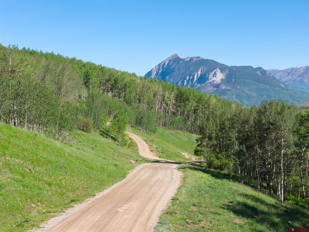 2177 Aspen Mountain Road Property Photo 8
