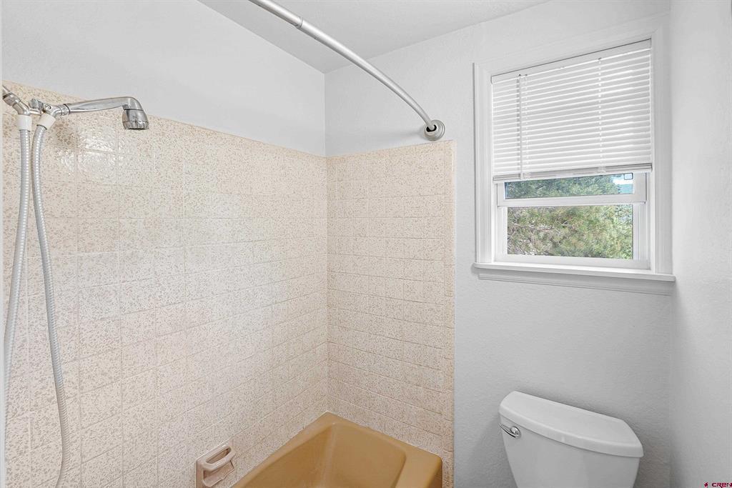 3226 & 3228 W 4th Ave Property Photo 27