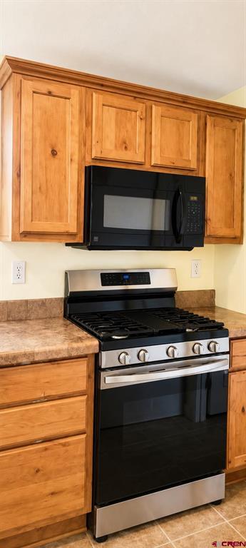 34 Shoshone Trail Property Photo 15