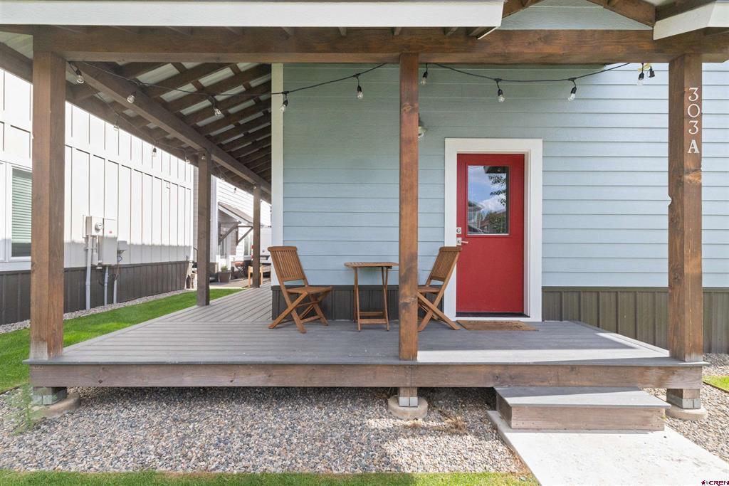 303 Van Tuyl Circle Property Photo 3