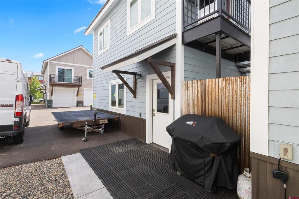 303 Van Tuyl Circle Property Photo 28