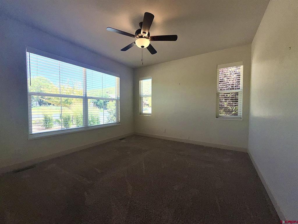 875 Se Pinyon Street Property Photo 34
