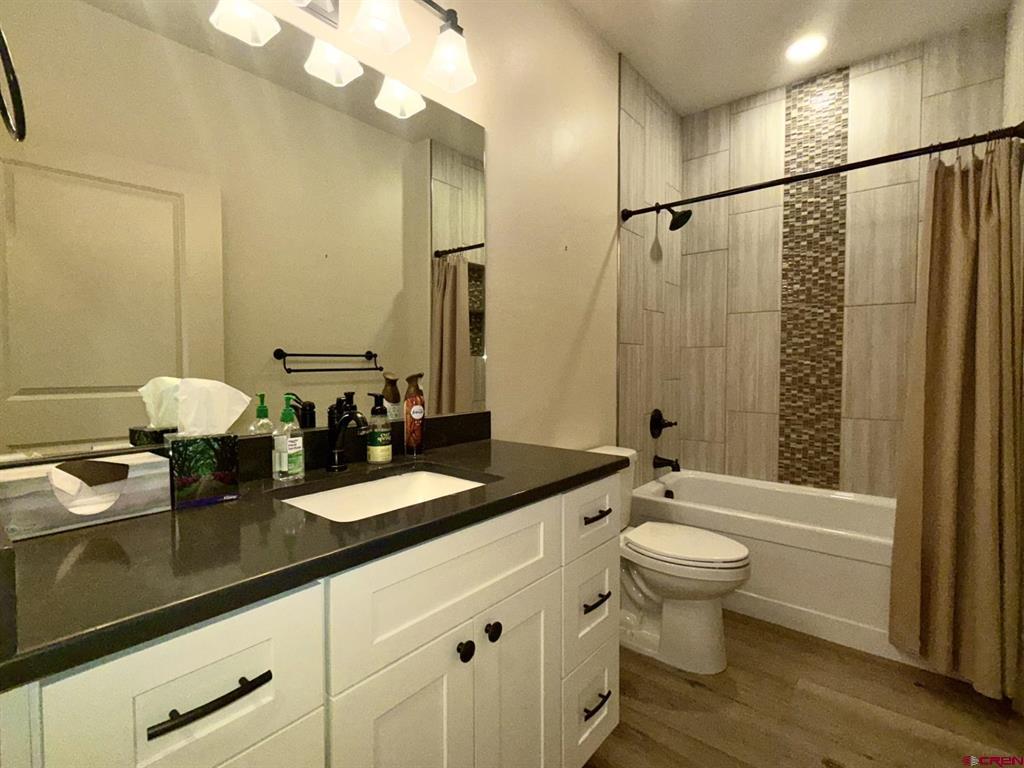 875 Se Pinyon Street Property Photo 35