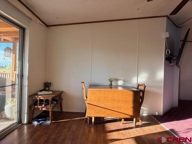 2150 2160 Mesa Drive Property Photo 6