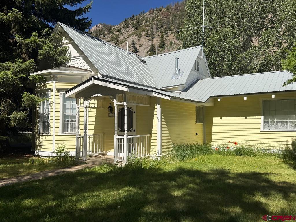 517 Silver Street Property Photo 3