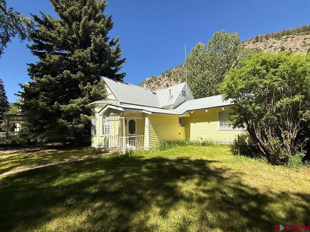 517 Silver Street Property Photo 4