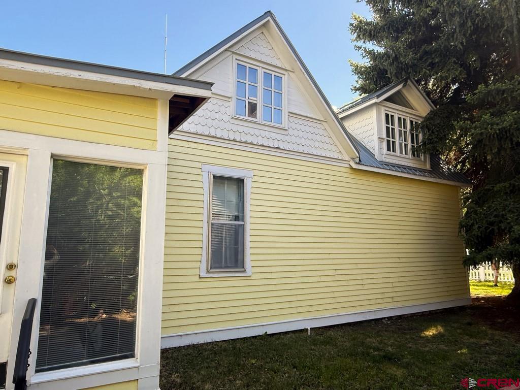 517 Silver Street Property Photo 5