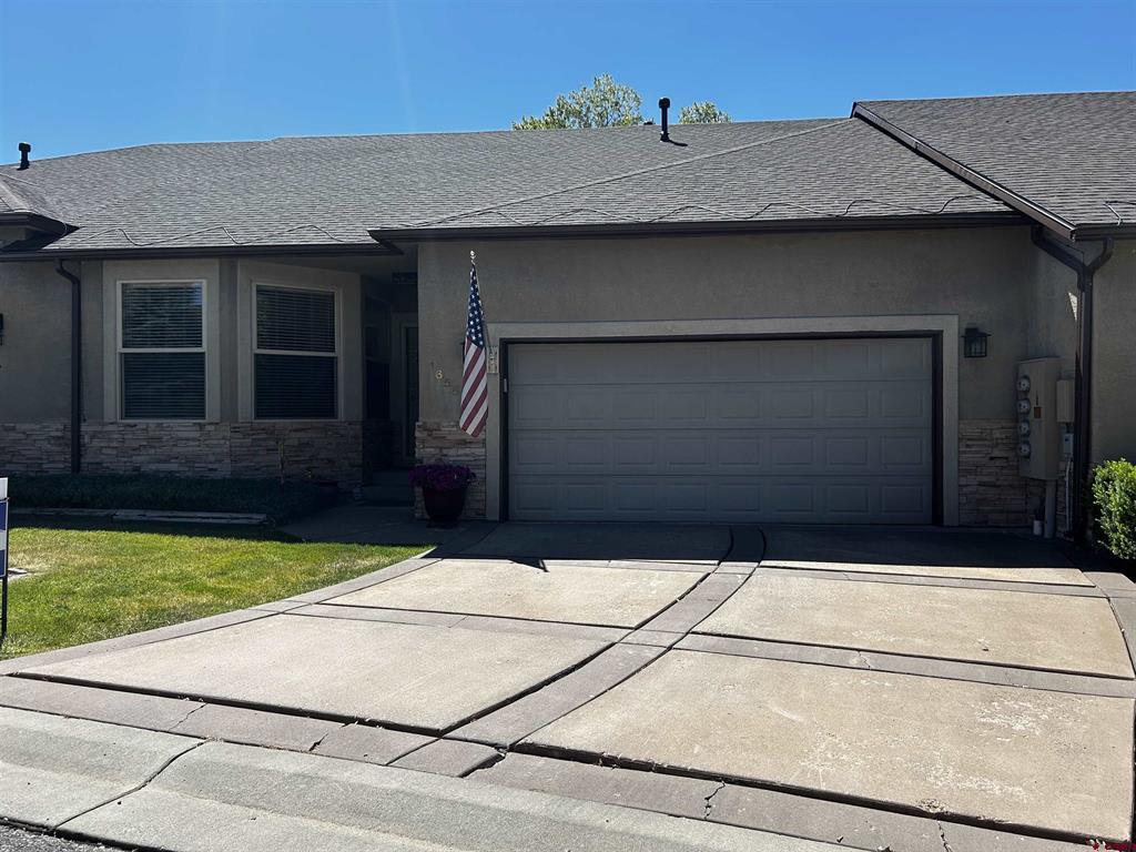 1655 Se Village Avenue Property Photo 1