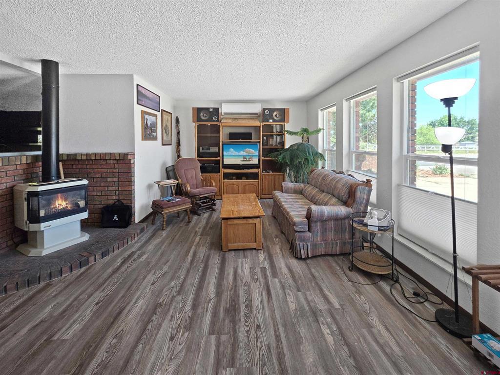 613 N Colorado Street Property Photo 9