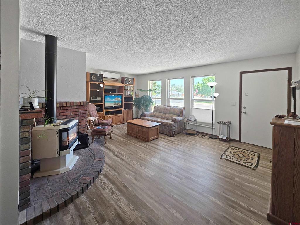 613 N Colorado Street Property Photo 12