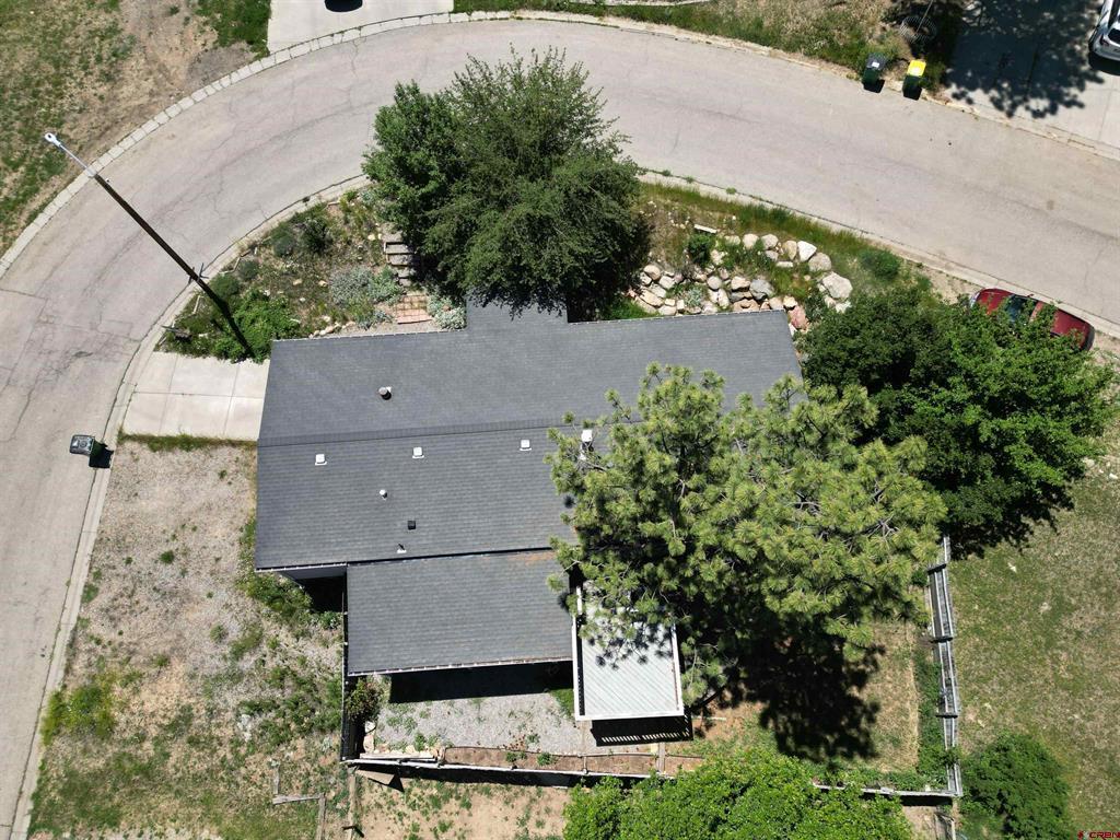 317 Woodcrest Drive Property Photo 6