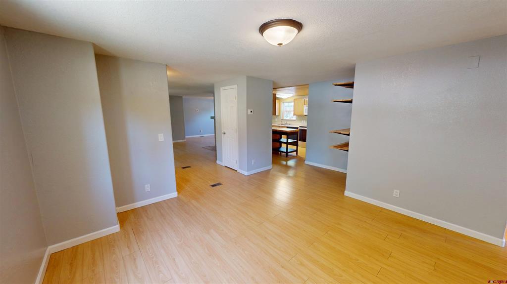 317 Woodcrest Drive Property Photo 8