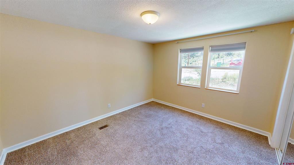 317 Woodcrest Drive Property Photo 11