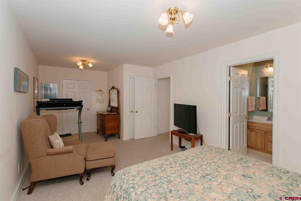 320 4th Street Property Photo 23