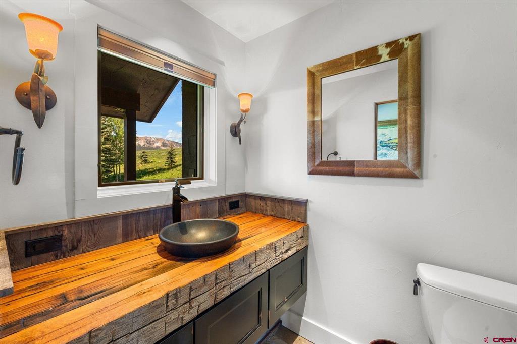 5 Glacier Lily Way Property Photo 29