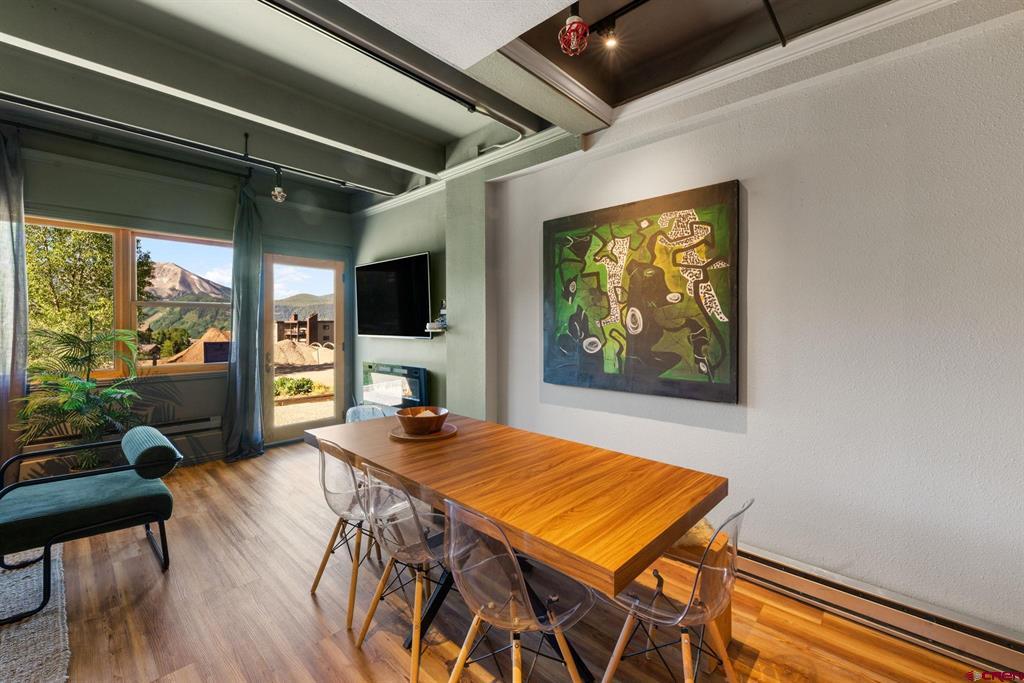 11 Snowmass Road Property Photo 6