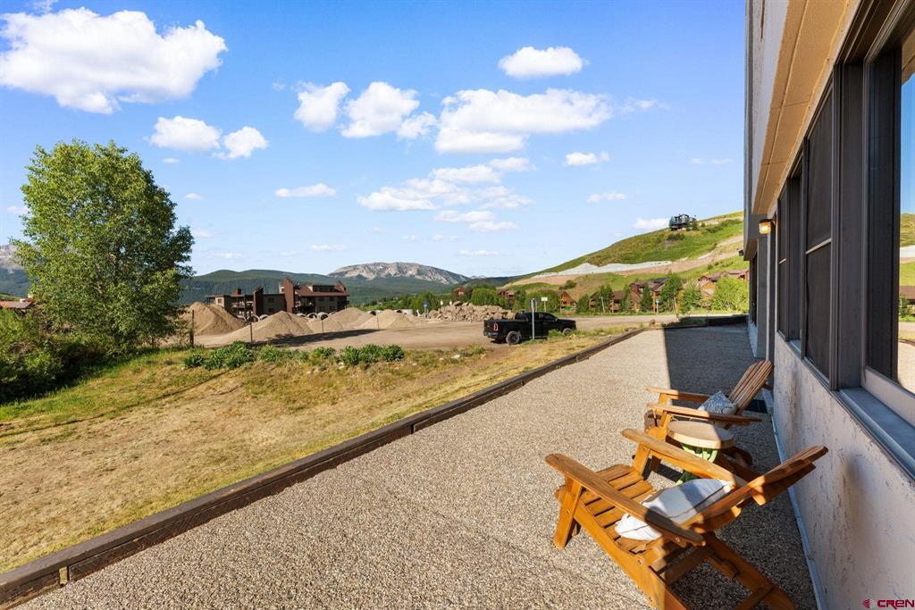 11 Snowmass Road Property Photo 35