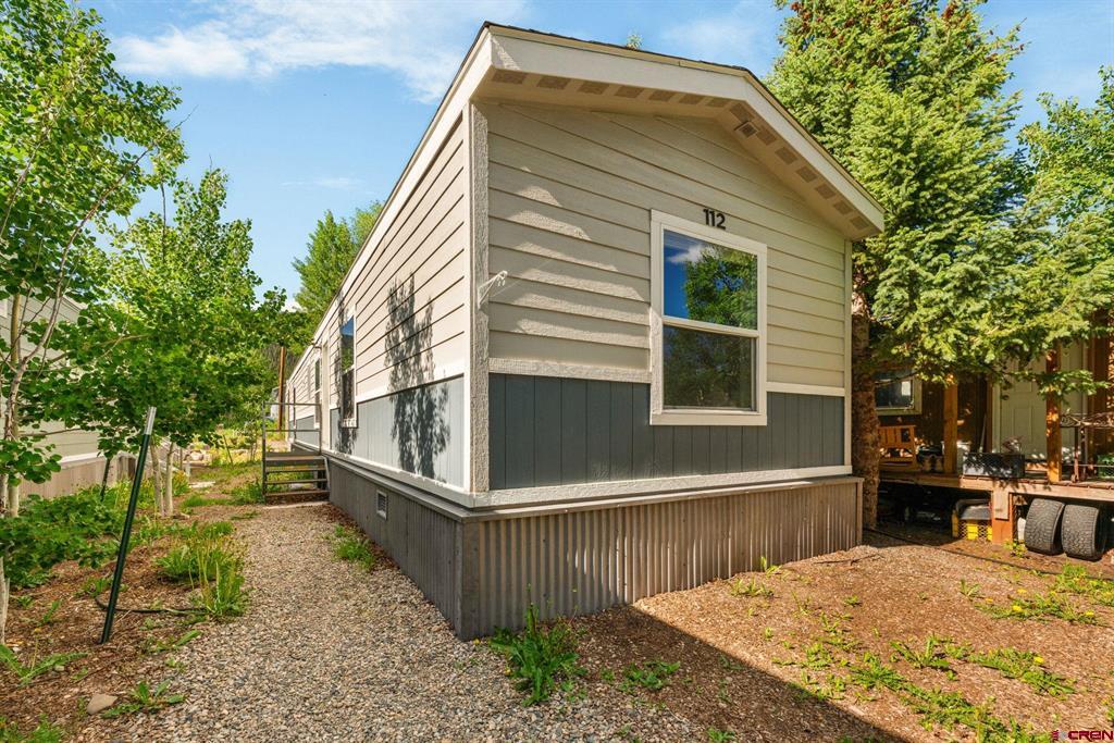 112 Butte Avenue Property Photo 1