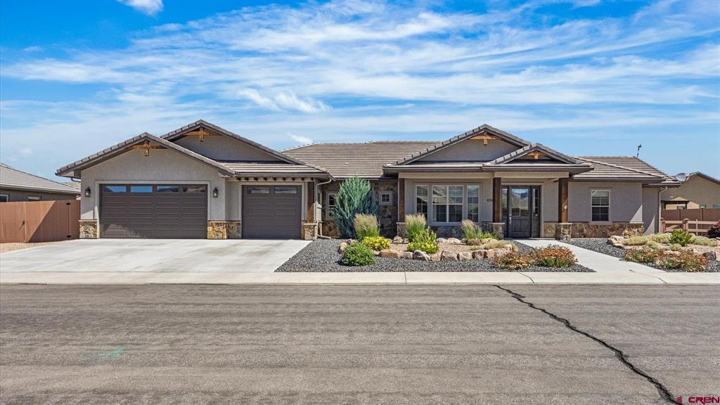 1381 Kiva Drive Property Photo 3